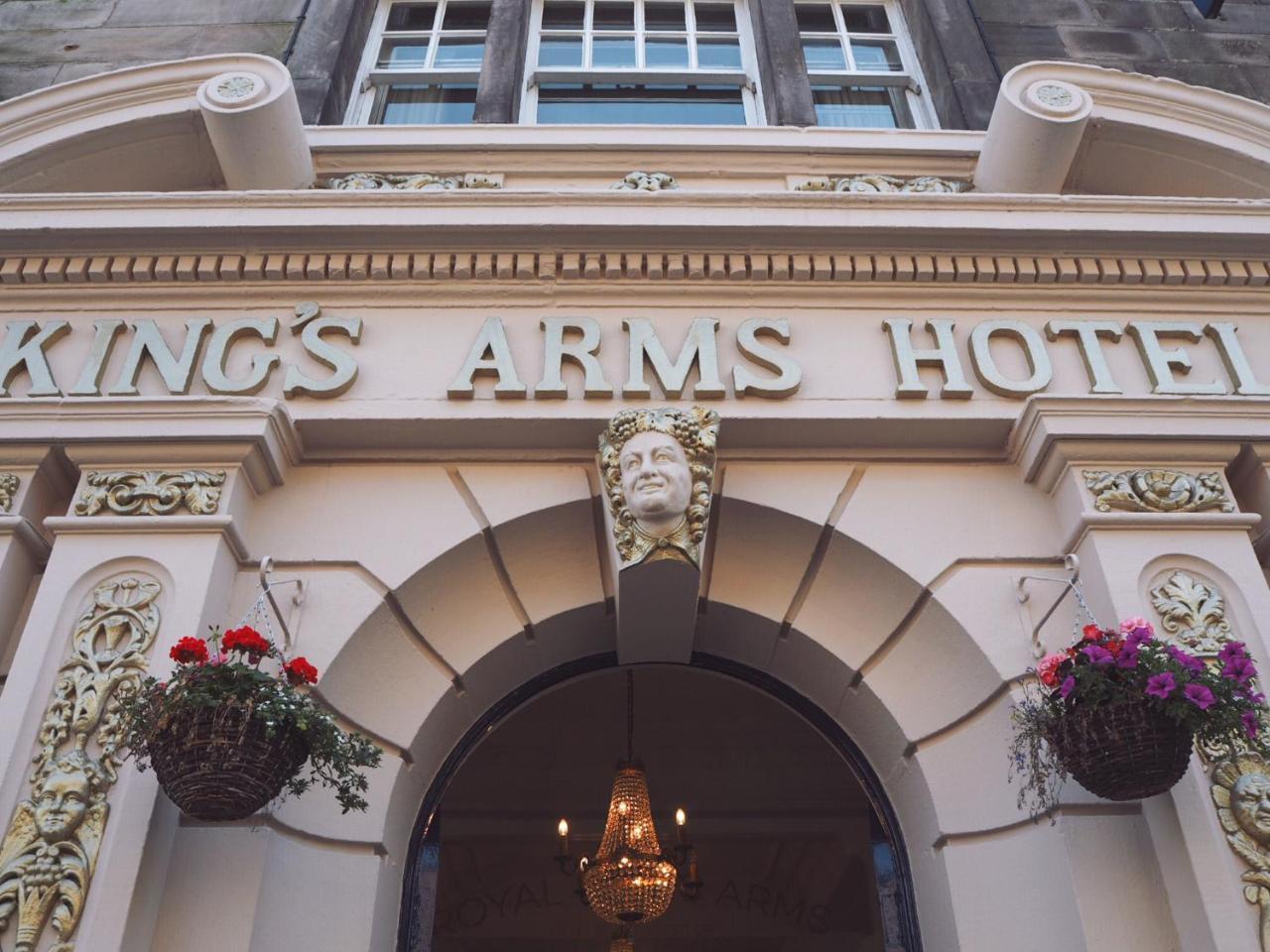 Отель The Royal Kings Arms Ланкастер Экстерьер фото